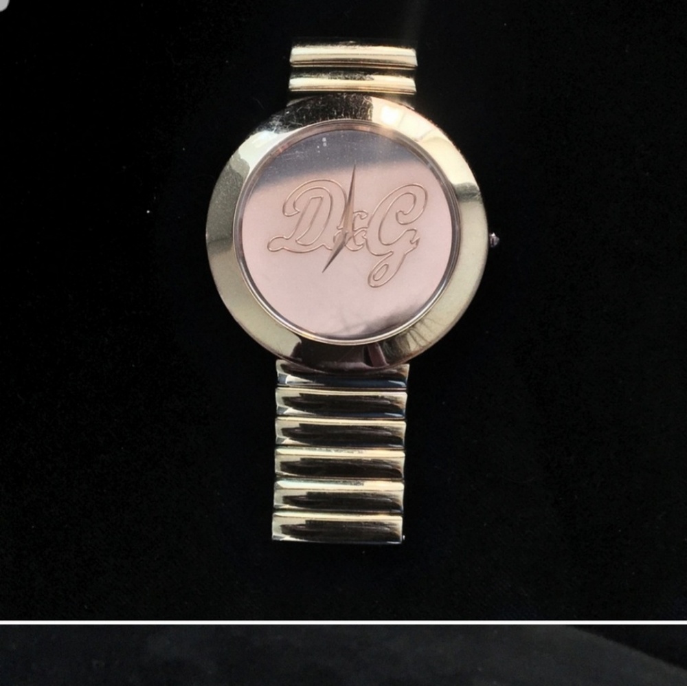 COPY - D & G GOLD WATCH